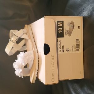 *New* Little girls Vhriste & Jill white sandals w/white  flowers Size 10